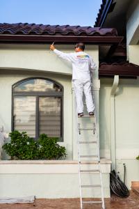painting contractor Coral Gables before and after photo 1682957347423_504ea883-77b9-4169-bdf2-6d9534f77ba4